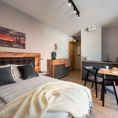 Iron Apartments Krakow Dış mekan fotoğraf